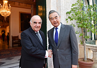 Китай и Мальта договорились совместно продвигать китайско-европейское сотрудничество