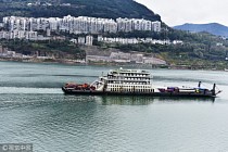 China to build industrial clusters along Yangtze River