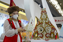 На 7-м ЭКСПО Китай-Евразия представлены экспонаты, сделанные в Синьцзяне 