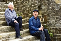 Average life expectancy in China increased to 76.5 years