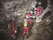 В Китае успешно проведена первая пещерная тренировка космонавтов