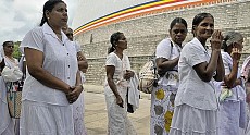 Women will be allowed to buy alcohol in Sri Lanka