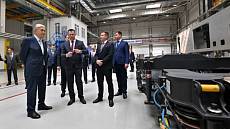 Токаев посетил завод Stadler Kazakhstan: представлен первый казахстанский вагон