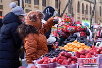 Харбин и “морозилка Деда Мороза”: уличная торговля - на природном охлаждении