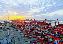В первом полугодии объем внешней торговли Шанхая достиг рекордно высокого уровня