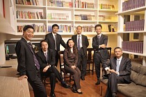 There are more than 365,000 lawyers in China 