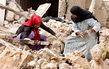 伊朗发生强烈地震 141人死亡1000多人受伤