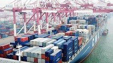 В январе импорт Китая увеличился на 37%, экспорт - на 11%