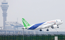 В Китае испытали новую версию лайнера C919 для высокогорья В Китае испытали новую версию лайнера C919 для высокогорья