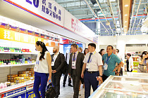 Оптовая и розничная торговля Китая: выросла в 1 квартале на 4,1%