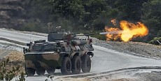 Китайская армия будет использовать собственную военную технику на международных играх в России
