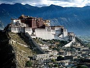 A record number of tourists visited Lhasa, Tibet’s capital, in 2017 